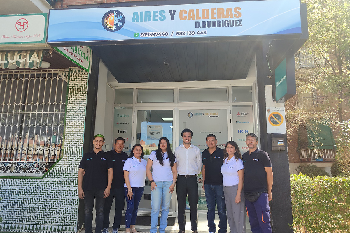 Torrejón de Ardoz: Aires y Calderas D. Rodriguez Celebra su Primer Aniversario