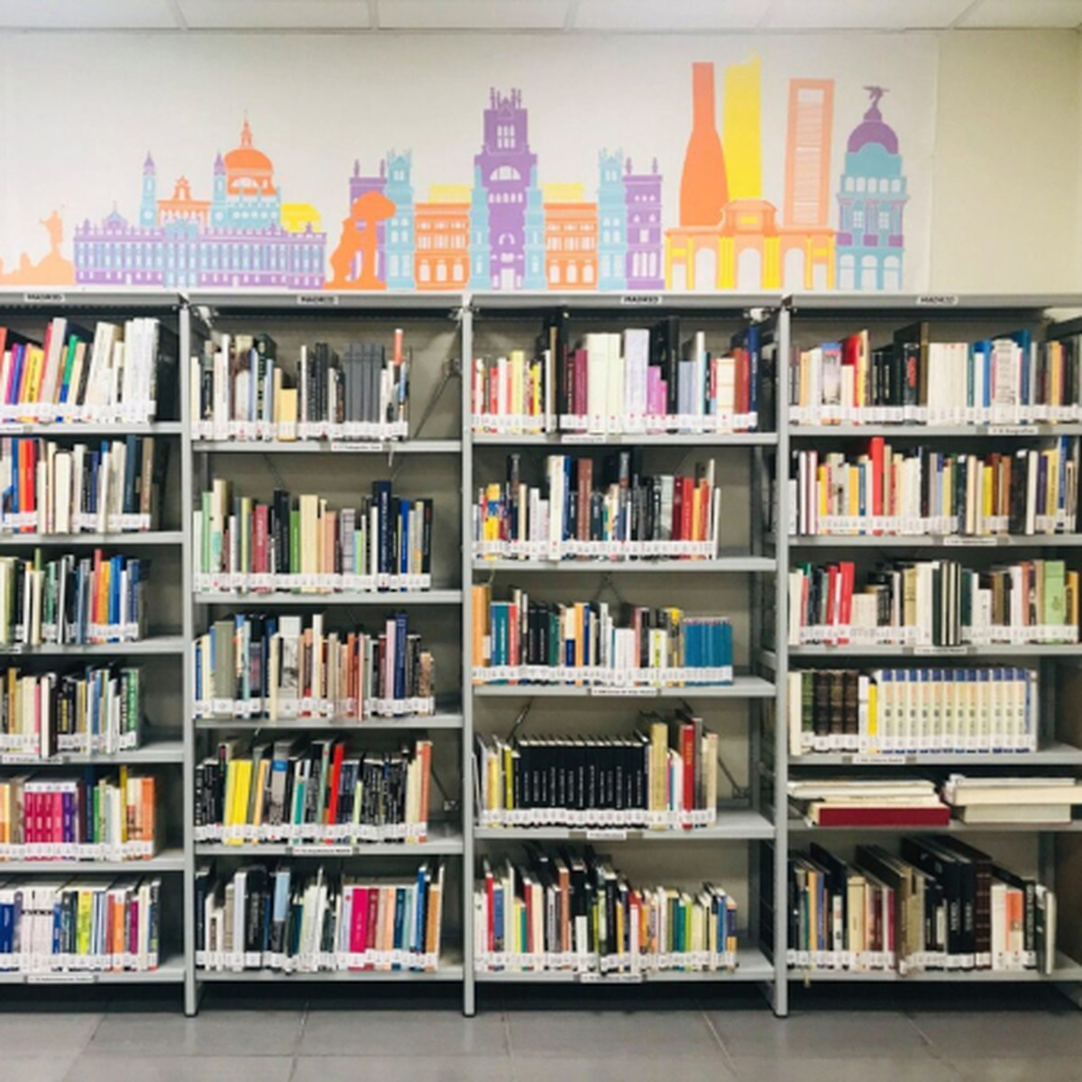 Aumento del 4 % en visitas a bibliotecas públicas de Madrid en el primer semestre de 2026