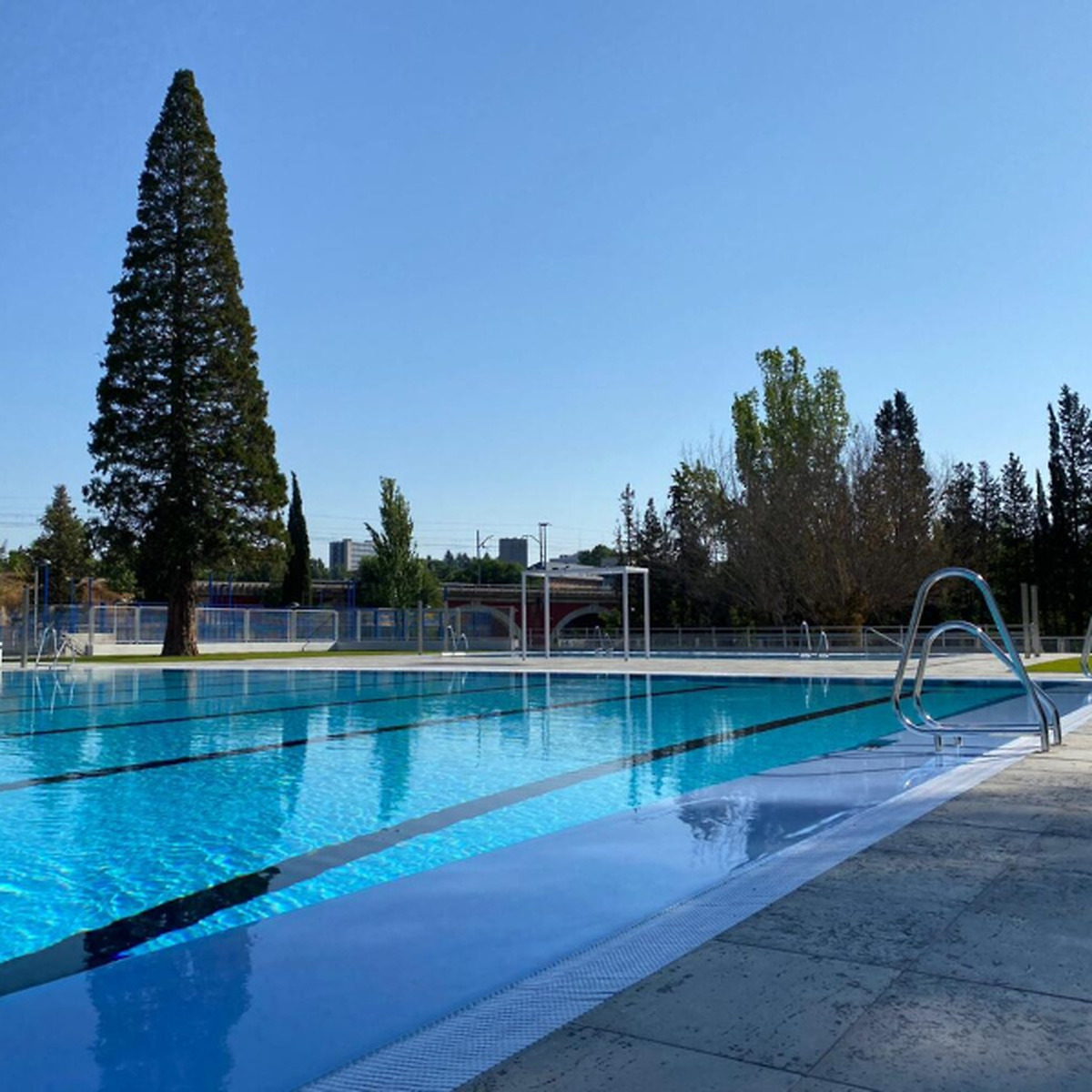 Madrid cierra la temporada de piscinas municipales de verano con récord histórico de afluencia